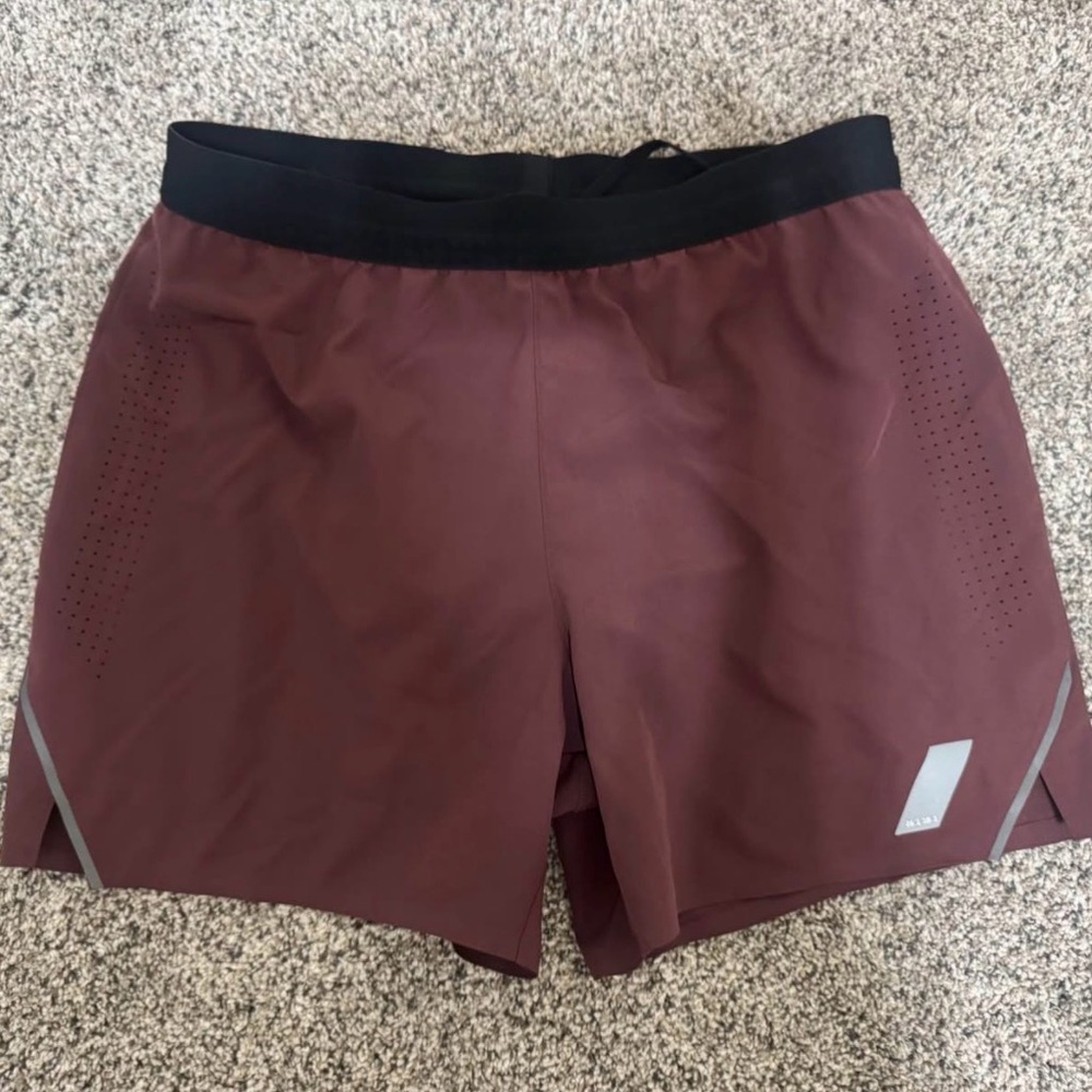 Men's Maroon Zara Running Shorts large